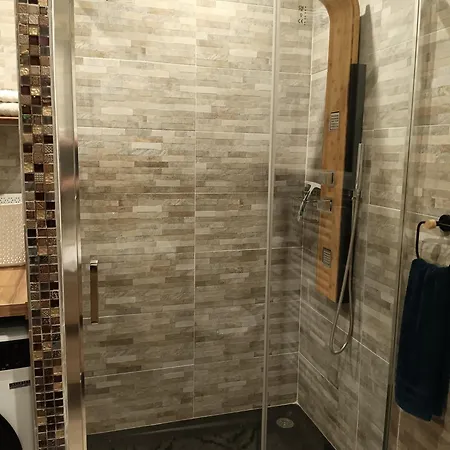 Le Petit Marais بيت للعطل