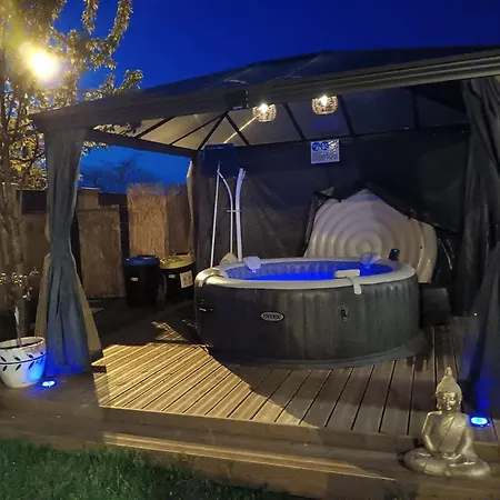 Le Petit Marais Echire