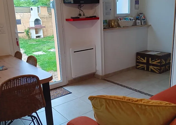 Casa de Férias Le Petit Marais Echire